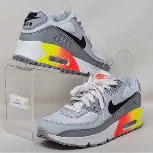 Nike Air Max 90 GS Size 4Y / Women’s 5.5 Wolf Grey Gradient Cassette